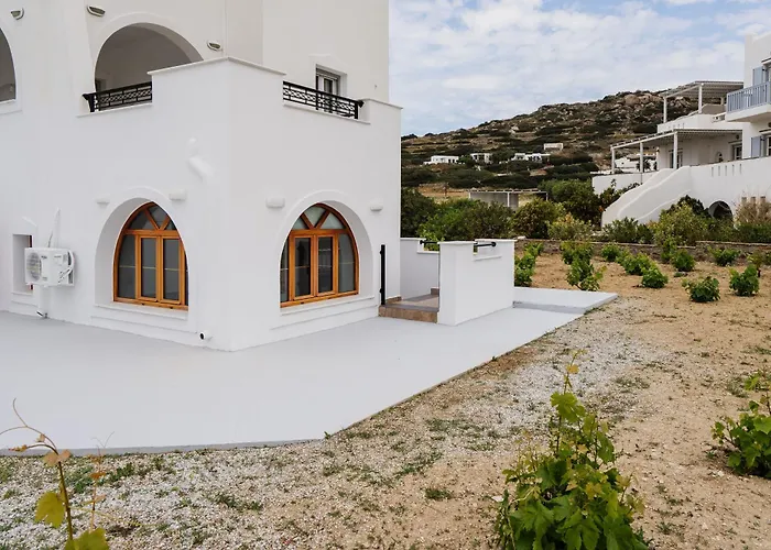 Orkos Naxian Wave 3 Holiday home *